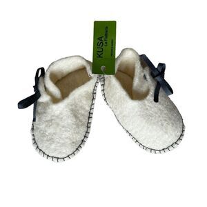 Baby Moccasin 100% Wool Handmade    